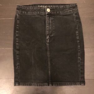 4/$20❗️American Eagle Denim Black Skirt